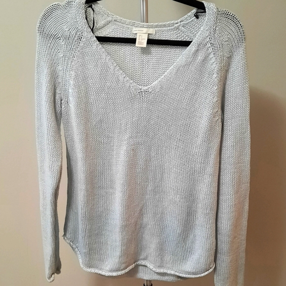 H&M Sweaters - BOGO Free H&M long sleeve v-neck pastel blue knit sweater